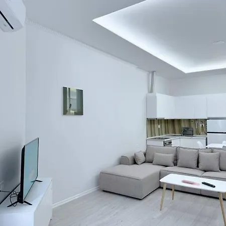 Aem 2 Bedroom #3 Apartment